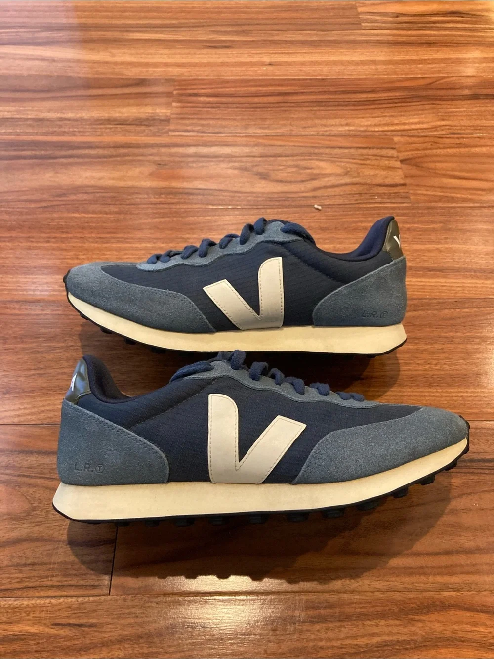 Veja Rio Branco Ripstop Nautico Pierre Sneaker Blue Men's Suede Sz 10 with Logo